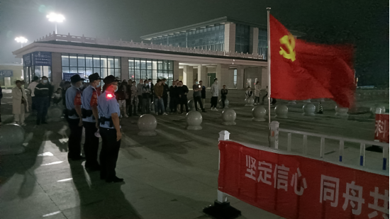中秋我在崗 洛陽鐵路公安處方城站派出所全力護航中秋平安出行229