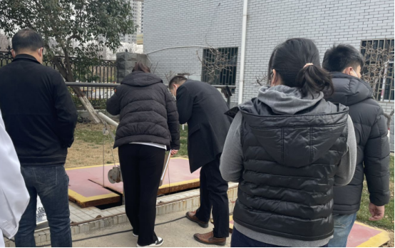 深入開展“萬人助萬企”活動(dòng) 鄭州市生態(tài)環(huán)境局中原分局助力河南三博擰緊醫(yī)療廢水治理“安全閥” 0329138
