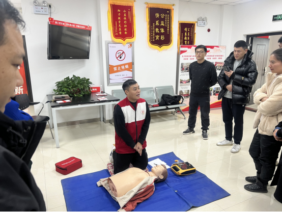 體彩代銷(xiāo)者救護(hù)員培訓(xùn)(2)(1)(1)602