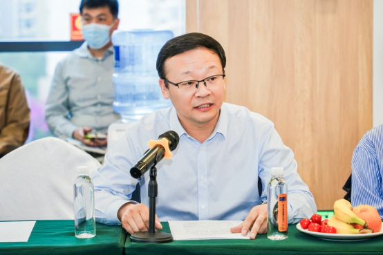 直播助農(nóng)涌現(xiàn)幾十種新職業(yè)，成為帶動就業(yè)創(chuàng)業(yè)的重要載體795