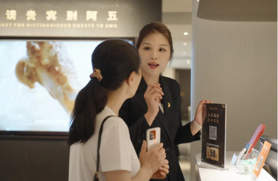 向上生長(zhǎng) 她在客戶服務(wù)中找到“人生價(jià)值”(配圖)628