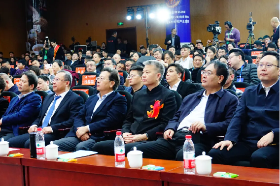 1_聚合力，重論道第四屆中國烤鴨產(chǎn)業(yè)高峰論壇圓滿舉辦211