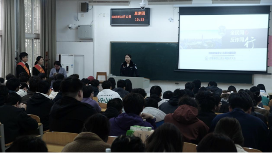 1_1_保障金融權(quán)益 助力美好生活 315招商銀行鄭州分行進校園主題活動789