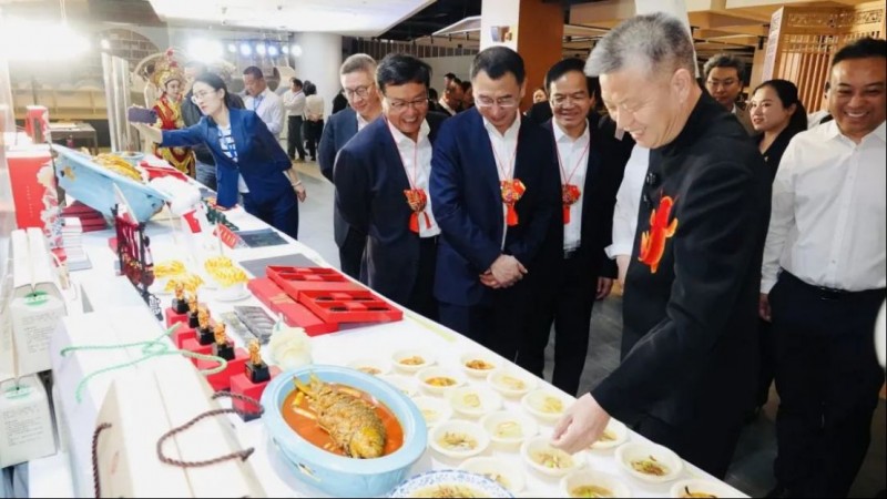 阿五受邀參加“非遺美食文化展”(改)(1)695